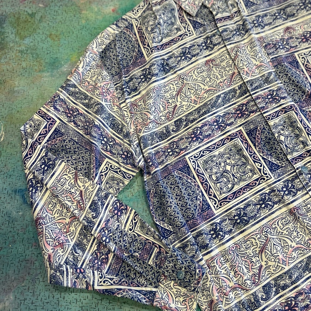 80s Ornate Button Down
